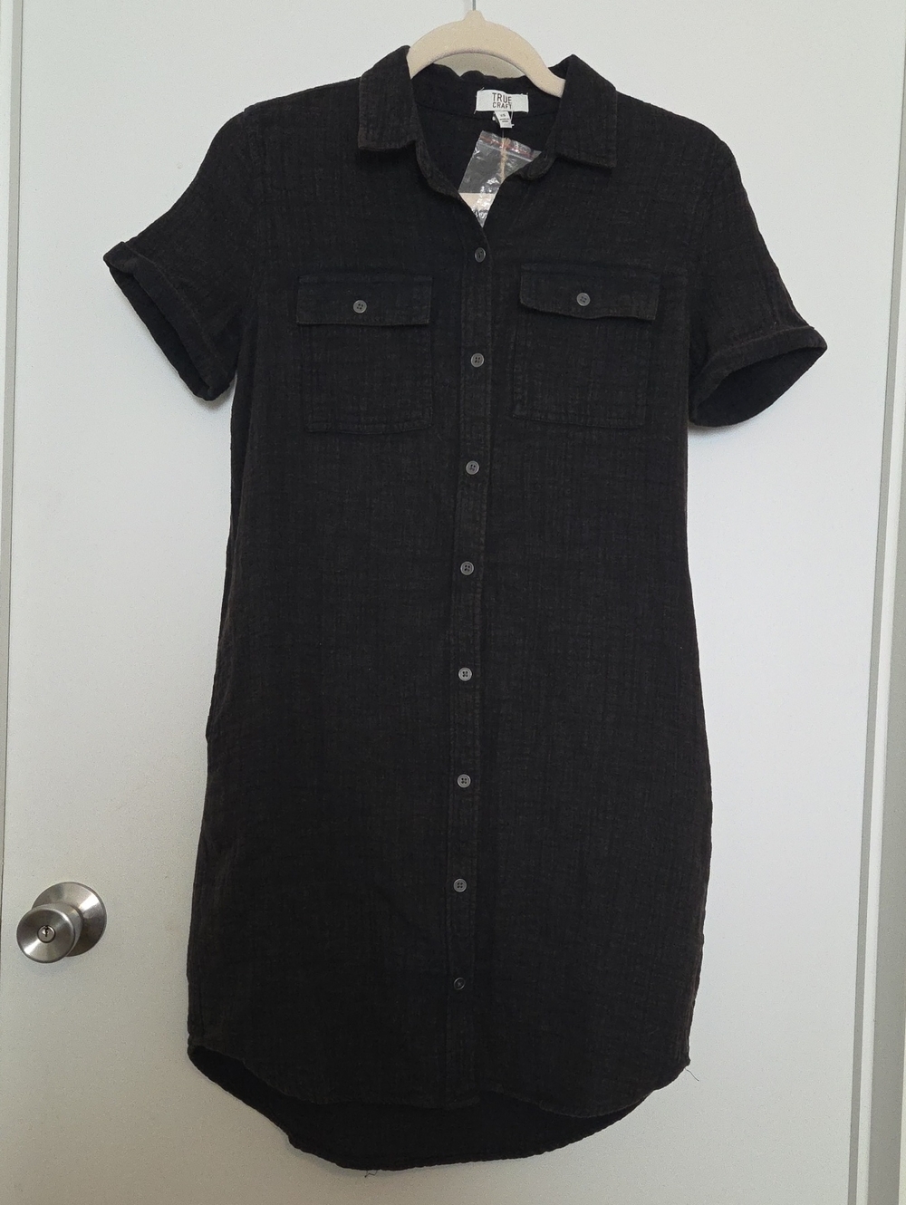 True Craft Black Short-Sleeve Button-Up Mini Shirt Dress